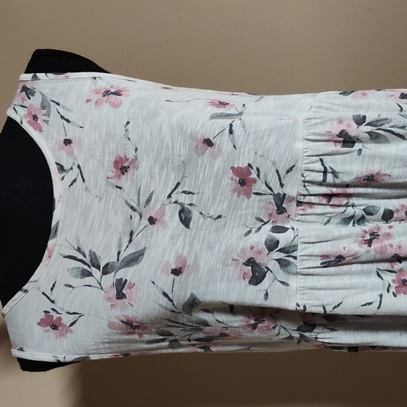 Torrid Super Soft Tank - Picture 2 of 4